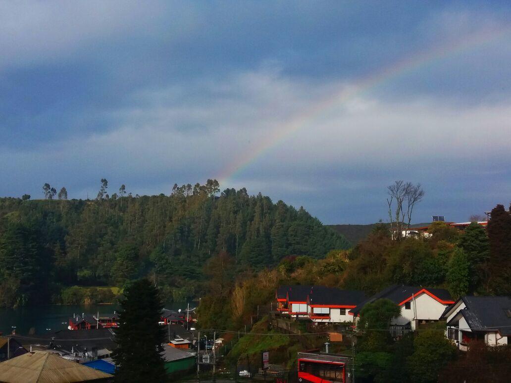 Pink House Angelmo Bed and Breakfast Puerto Montt Exterior foto